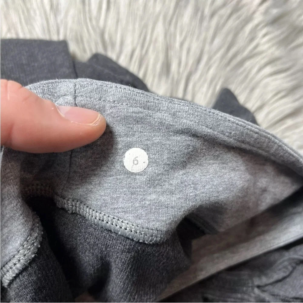 Lululemon Ribbed Gray Ruched Leggings Size 6